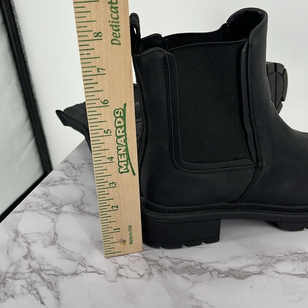Rocket Dog Iggie Black Chelsea Boot Pull On Chunky Sole Size 8 Goth Punk Cushion - Picture 8 of 8